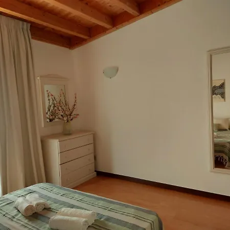 Feriehus Casa Flor De Sal - Moradia No Centro De Faro!
