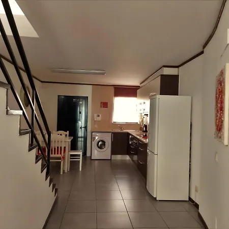 Vakantiehuis Casa Flor De Sal - Moradia No Centro De Faro! Faro